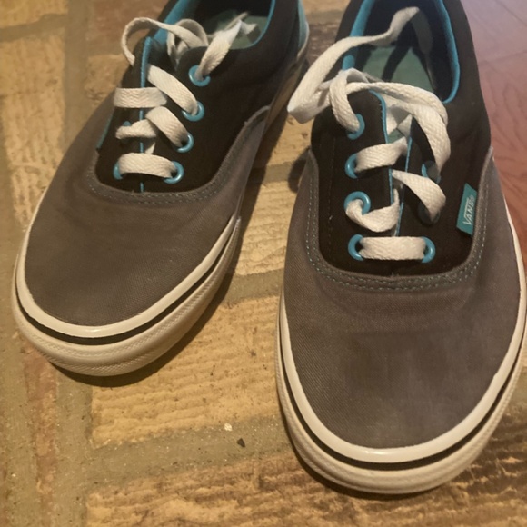 Unisex Vans Authentics - Picture 3 of 5